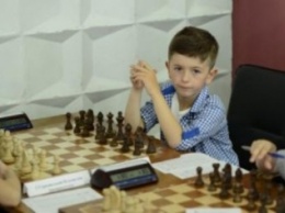 Юные портовики соревнуются в шахматных баталиях