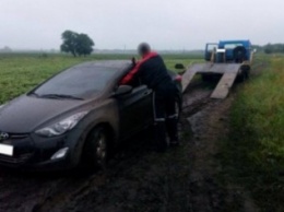 По улицам Сум на автомобиле рассекал пьяный водитель (ФОТО)