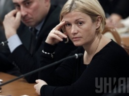 Геращенко называет переговоры контактной группы тяжелыми