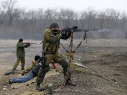 Боевики на Луганщине усилили обстрелы по всей линии разграничения