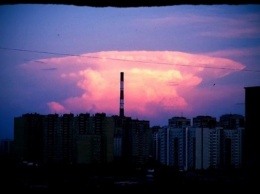 Жители Тюмени стали свидетелями необычного облака над городом