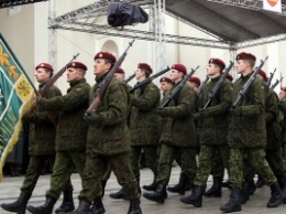 В Литве возвращен обязательный призыв в армию