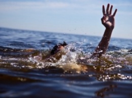 19-летняя белозерчанка утонула в водоеме