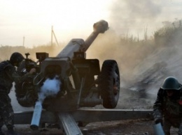 Боевики продолжают обстрелы жилых районов на Донбассе