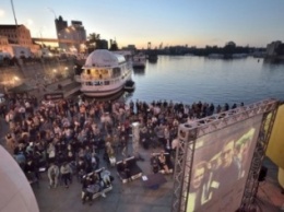 В Киеве пройдет кинофестиваль на берегу Днепра