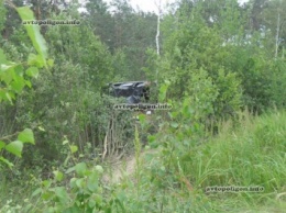 ДТП на Ровенщине: Renault Kangoo вылетел в кювет и перевернулся, пострадало четверо. ФОТО