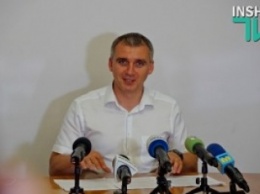 Мэр Николаева Сенкевич заявил, что во время мартовской встречи с Новинским обсуждал только вопросы развития ЧСЗ