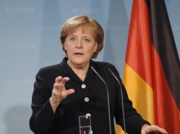 Меркель: Присутствие РФ на саммите G7 "немыслимое" после аннексии Крыма