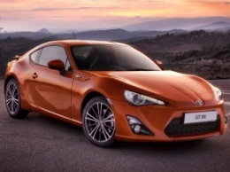 На автосалон в Гудвуд Toyota привезла обновленное купе GT 86