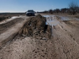 Автодорога "Днепр-Николаев" попала в рейтинг самых плохих дорог Украины