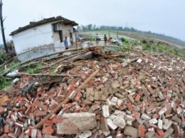 Почти сто человек стали жертвами урагана в Китае
