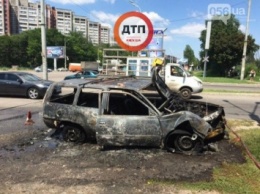 В Днепре произошло ДТП с пожаром