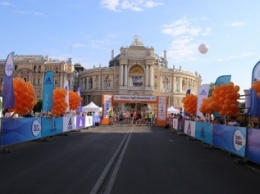 Представители 15 стран приняли участие в полумарафоне Odesa Half Marathon. Фото