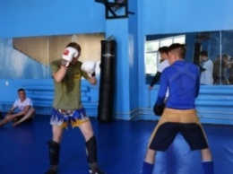 В Мариуполе "Азов" показали, как умеет драться (ФОТО)
