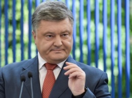 Порошенко, Кравчук и депутаты парламента I, II созывов завтра соберутся на торжественное заседание ВР