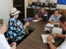 Валерий Косарев провел выездной прием граждан в Массандре