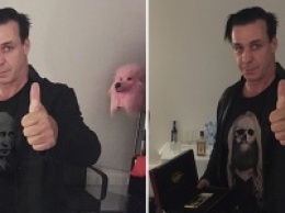 Лидеру Rammstein подарили золотой iPhone и «прифотошопили» майку с Путиным