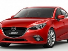 В Сети появились снимки обновленной Mazda 3