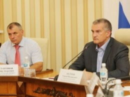 Министерства наравне с муниципалитетами ответственны за освоение бюджета, - Аксенов (ФОТО)
