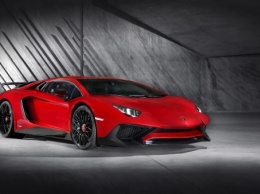 Lamborghini распродал свои суперкары до их выпуска