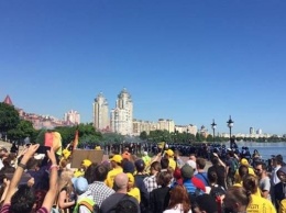 Гей-парад в Киеве не обошелся без драк (ВИДЕО)