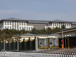 Эрдоган: Новый дворец президента пришлось построить из-за тараканов