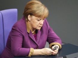 Меркель сравнила Facebook с хорошей стиральной машинкой или автомобилем