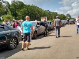 Немецкие СМИ: Объем нелегальной торговли между Украиной и псевдореспубликами составляет 1 миллиард гривен