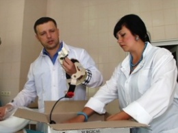 Фонд Вилкула передал Днепропетровской горбольнице №2 прибор, позволяющий хирургам повысить качество операций