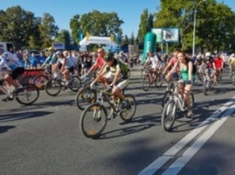 Из-за всеукраиских соревнований по велоспорту меняется движение транспорта