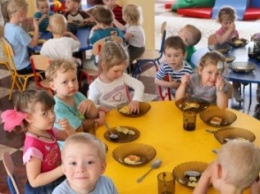 В 2017 году Аксенов хочет создать в детсадах Крыма дополнительно 5 тысяч мест, а если поможет правительство РФ - то и все 10 тыс
