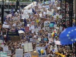 В Лондоне вышли на митинг протеста против выхода из ЕС