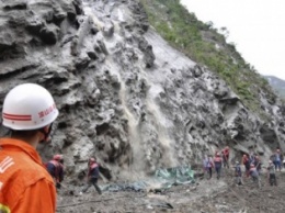Двенадцать рабочих оказались в затопленной шахте на севере Китая