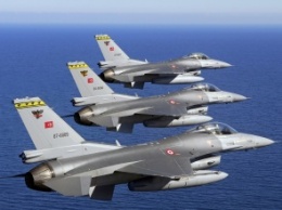 Российской авиации не будет на базе "Инджирлик" - глава МИД Турции