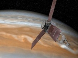 NASA вывело зонд Juno на орбиту Юпитера