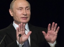 Путин воспользовался 4 июля, чтобы предложить США наладить отношения