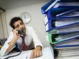 Ученые: Стресс на работе может спровоцировать ожирение