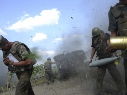 АТЦ: Ночью боевики около 40 раз обстреляли позиции украинских военных и населенные пункты в зоне АТО