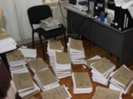 В Петербурге полиция изымает документы из офисов Альфабанка и Промсвязьбанка