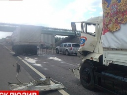 Под Воронежем из-за лопнувшего колеса столкнулись несколько грузовиков "гумконвоя РФ"