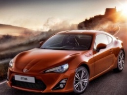 В сети появились фото обновленного спорткупе Toyota GT86