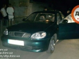 В Киеве три патруля полиции гнались за пьяным водителем на Daewoo Lanos