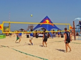 Воскресенье станет в Бердянске стартовым днем для чемпионата города по пляжному волейболу