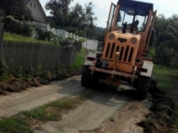Какие дороги ремонтируют сегодня на Днепропетровщине (ФОТО)