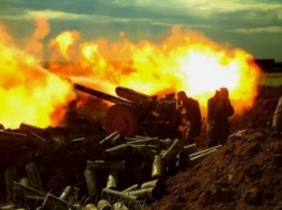 С начала суток боевики 20 раз обстреливали позиции ВСУ в зоне АТО, - штаб