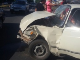 Авария на поселке Котовского: водитель «Жигулей» попал в больницу
