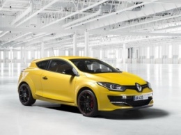 «Заряженная» версия хэтчбека Renault Megane RS дебютирует в 2018 году