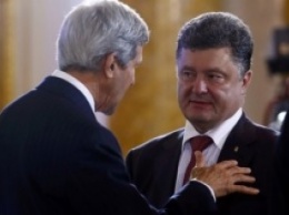 Пять стран работают над тем, чтобы Украина получила помощь летальным вооружением, - Керри