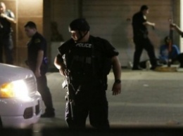 Беспорядки в Далласе: Застрелен еще один полицейский, задержаны двое подозреваемых