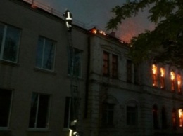 В Кировоградской области горело двухэтажное здание училища